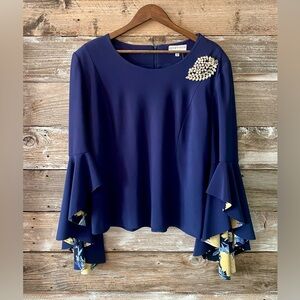 LILLY & TAYLOR New York Bell Sleeve Brooch Top – Size 14 ✨